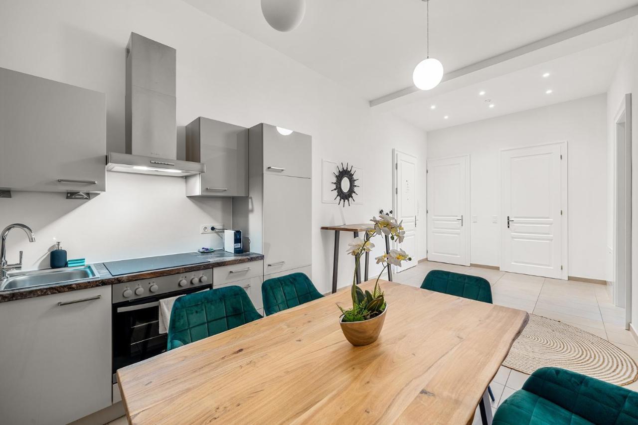 Apartament Chic Residences #suite 7 *